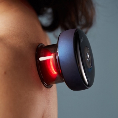 Fitdash Fußmassage-Therapiegerät mit Rotlicht und vibrierender Saugtechnik