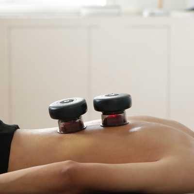 Fitdash Rotlichttherapie-Gerät für drahtlose und Moxa-Cupping-Behandlung am Körper